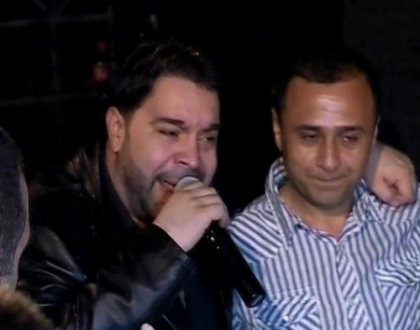 Florin Salam a scapat microfonul cand a vazut "obiceiurile" lor! Cum fac nunta romii din Moldova