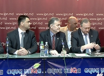 Ghimpu, obligat sa-l primeasca inapoi pe Hadarca. MJ: Reformatorii PL, exclusi ilegal din partid