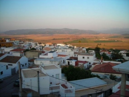 Oras de vanzare. Cum a ajuns de la cele mai multe masini de lux la cel mai mare somaj din UE Oras de vanzare. Cum a ajuns de la cele mai multe masini de lux la cel mai mare somaj din UE