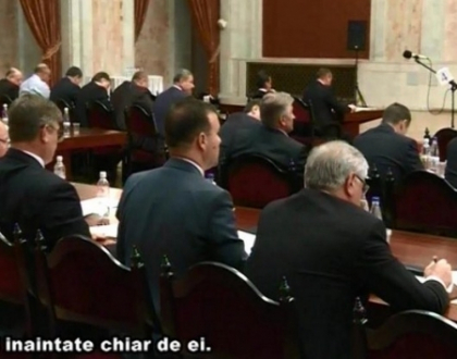 Parlamentul il apara pe Filat: CC nu avea dreptul sa-l priveze de posibilitatea de a ocupa functii publice