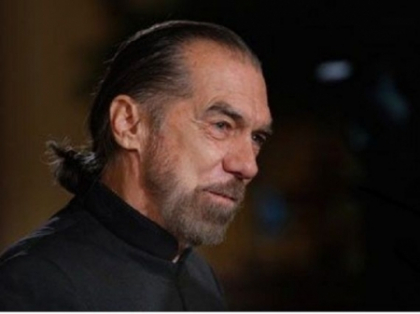 De la copil al strazii la miliardar. Si-a construit un imperiu cu 700 de dolari imprumutati De la copil al strazii la miliardar. Si-a construit un imperiu cu 700 de dolari imprumutati