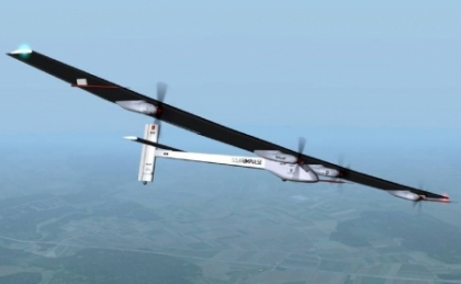 Avionul alimentat doar cu energie solara a inceput traversarea SUA
Avionul alimentat doar cu energie solara a inceput traversarea SUA
