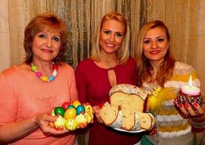 Cu oua rosii si intamplari haioase la biserica! Cum au intalnit vedetele autohtone Invierea - FOTO
Cu oua rosii si intamplari haioase la biserica! Cum au intalnit vedetele autohtone Invierea - FOTO