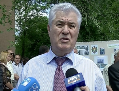 Vladimir Voronin, suparat pe Pro TV: Sunteti cumparati si promovati talharismul si banditismul Vladimir Voronin, suparat pe Pro TV: Sunteti cumparati si promovati talharismul si banditismul