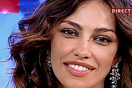Madalina Ghenea s-a despartit de Gerard Butler? Romanca a plans cand a vorbit despre el - VIDEO
