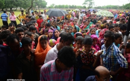 Inca o tragedie in Bangladesh. Cel putin 7 oameni au murit intr-un incendiu la o fabrica de textile
