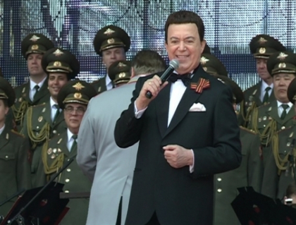 Kobzon si Lesenko au cantat playback la concertul de 9 mai! Cine a mai urcat pe scena din PMAN Kobzon si Lesenko au cantat playback la concertul de 9 mai! Cine a mai urcat pe scena din PMAN