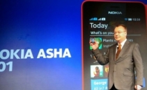 Telefonul cu care Nokia spera sa se salveze. Finlandezii au lansat smartphone-ul de 99 de dolari Telefonul cu care Nokia spera sa se salveze. Finlandezii au lansat smartphone-ul de 99 de dolari