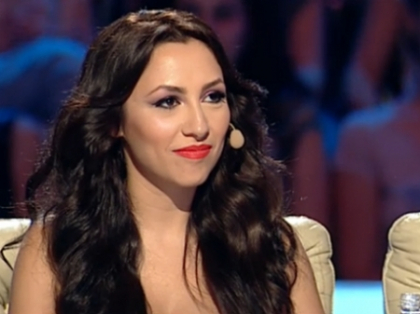 A purtat cea mai mulata rochie. Ce tinuta a avut Andra la finala "Romanii au talent" - FOTO A purtat cea mai mulata rochie. Ce tinuta a avut Andra la finala "Romanii au talent" - FOTO