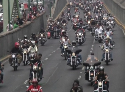 110 ani de Harley Davidson! Parada impresionanta organizata de mexicani cu ocazia evenimentului