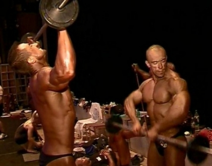 Si-au umflat muschii la Palatul National! Cum au impresionat bodybuilderii la Europenele de la Chisinau