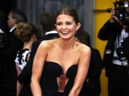 Moment JENANT la Premiile TV Bafta. Cum a reusit o actrita sa arate totul pe covorul rosu - FOTO