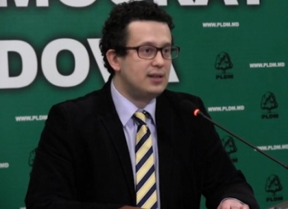 Pistrinciuc: Am votat legea privind CC dupa rationamente politice. Suntem gata sa venim cu o versiune noua Pistrinciuc: Am votat legea privind CC dupa rationamente politice. Suntem gata sa venim cu o versiune noua