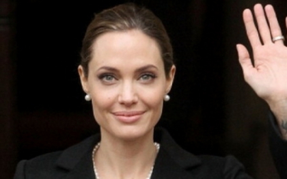 "Optiunea mea medicala". Editorialul integral al Angelinei Jolie despre operatia de mastectomie