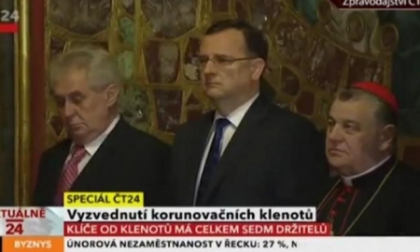 Presedintele Cehiei, beat la un eveniment public. Scuza incredibila gasita de purtatorul sau de cuvant Presedintele Cehiei, beat la un eveniment public. Scuza incredibila gasita de purtatorul sau de cuvant