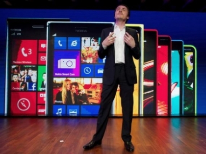 Smartphone-ul care dezamageste investitorii. Actiunile companiei, in picaj dupa lansare Smartphone-ul care dezamageste investitorii. Actiunile companiei, in picaj dupa lansare