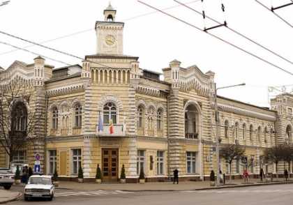 Primaria a coborat drapelul in berna. Care este motivul Primaria a coborat drapelul in berna. Care este motivul