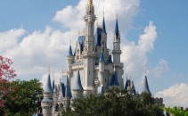 Tupeul bogatilor americani bate coada de la Disneyland. Schema gandita de mamele din 1%