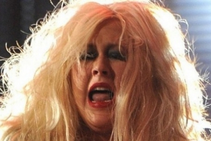Christina Aguilera a slabit spectaculos. Cum arata acum cantareata -FOTO