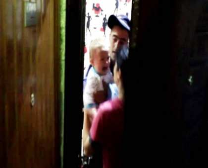 Credea ca-i o joaca! O fetita de 3 ani a pus pe jar salvatorii din capitala: Vezi ce a facut Credea ca-i o joaca! O fetita de 3 ani a pus pe jar salvatorii din capitala: Vezi ce a facut