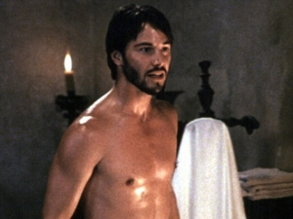 Imbatranit si cu cateva kilograme in plus. Cum arata Keanu Reeves la 48 de ani - FOTO
