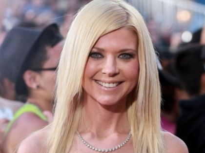 Dupa lupta cu anorexia si operatiile estetice, Tara Reid revine. Ce aparitie jenanta a avut pe covorul rosu - FOTO Dupa lupta cu anorexia si operatiile estetice, Tara Reid revine. Ce aparitie jenanta a avut pe covorul rosu - FOTO