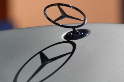 Mercedes a inventat tehnologia care revolutioneaza condusul.Cum te salvezi din accident cu telefonul