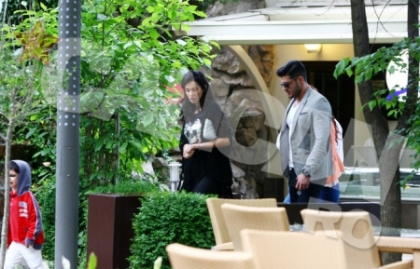 Se pregatesc serios de nunta! Bianca Dragusanu si Victor Slav la intalnire cu nasii - VIDEO
Se pregatesc serios de nunta! Bianca Dragusanu si Victor Slav la intalnire cu nasii - VIDEO
