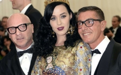 Domenico Dolce si Stefano Gabbana risca 2 ani de inchisoare pentru o frauda de 1 miliard de euro