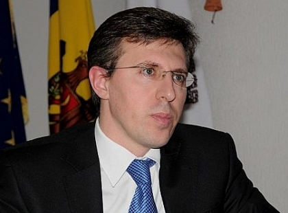 Chirtoaca la 16 ani. Cum arata primarul in diploma de BAC si cu ce mesaj a venit pentru absolventi