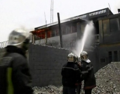 Zeci de raniti intr-un incendiu din Haiti. Nimeni nu-si poate explica izbucnirea flacarilor