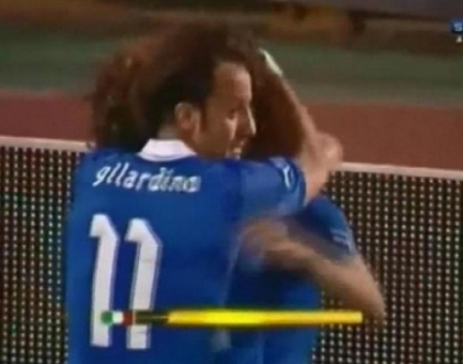 La cei 34 de ani Andrea Pirlo continua sa fie imperial! Uite ce gol superb a marcat