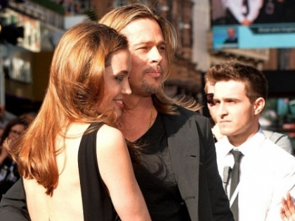 Aparitie istorica: Angelina Jolie s-a afisat in public dupa extirparea sanilor - FOTO