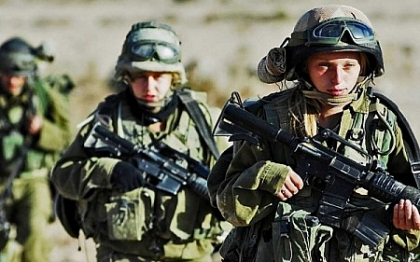 Tinere din armata israeliana, pedepsite pentru fotografiile publicate pe Facebook