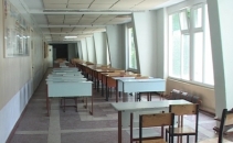 Incep examenele de bacalaureat: Mesele - instalate, salile de clasa -  sigilate. Cum au loc pregatirile