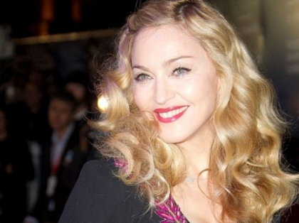 Cu fata umflata si ireal de neteda. Madonna, criticata pentru ultima aparitie in public - FOTO Cu fata umflata si ireal de neteda. Madonna, criticata pentru ultima aparitie in public - FOTO