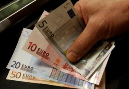 Doi politisti din Ialoveni, retinuti pentru corupere pasiva. Cat i-au cerut unui sofer prins beat la volan Doi politisti din Ialoveni, retinuti pentru corupere pasiva. Cat i-au cerut unui sofer prins beat la volan