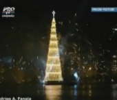 Cel mai mare brad de Craciun din lume a fost inaugurat la Rio de Janeiro Cel mai mare brad de Craciun din lume a fost inaugurat la Rio de Janeiro