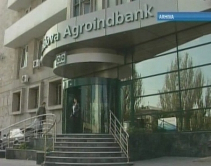 Vrea schimbarea conducerii! Unul dintre noii actionari ai MAIB: Banca promoveaza politici invechite Vrea schimbarea conducerii! Unul dintre noii actionari ai MAIB: Banca promoveaza politici invechite