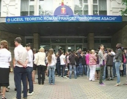 Securitatea la BAC, data peste cap! Testele REZOLVATE la limba romana, postate pe internet Securitatea la BAC, data peste cap! Testele REZOLVATE la limba romana, postate pe internet