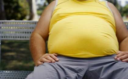 "Am pierdut 35 de kg si virginitatea". Cum i s-a schimbat viata tanarului dependent de fast-food