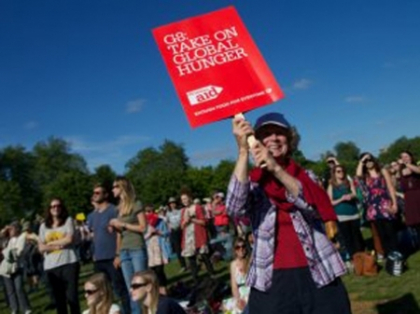 Mii de persoane au manifestat la Londra impotriva foametei in lume