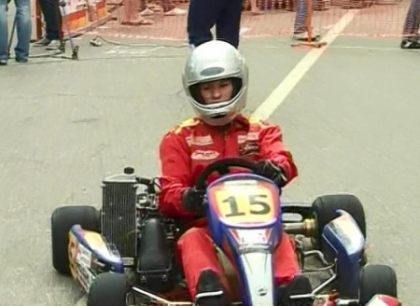 Adrenalina si zgomot de motoare in Chisinau! Cum a decurs prima etapa a campionatului de karting Adrenalina si zgomot de motoare in Chisinau! Cum a decurs prima etapa a campionatului de karting