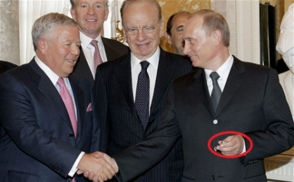 Vladimir Putin a FURAT inelul campionilor americani! Vladimir Putin a FURAT inelul campionilor americani!