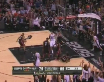 San Antonio Spurs este la un pas de cucerirea titlului in NBA. Cum a invins-o pe Miami Heat San Antonio Spurs este la un pas de cucerirea titlului in NBA. Cum a invins-o pe Miami Heat