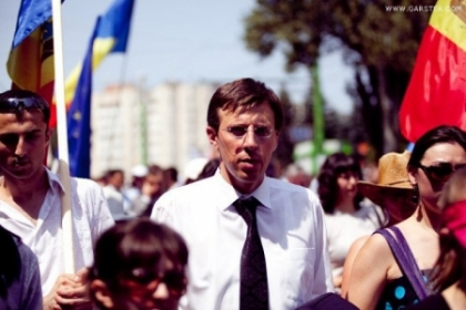 Chirtoaca: Noua ne place sa fim corupti si sa aratam apoi cu degetul unul la altul Chirtoaca: Noua ne place sa fim corupti si sa aratam apoi cu degetul unul la altul
