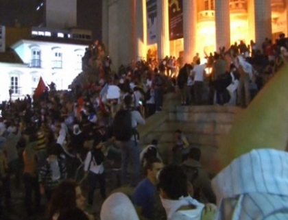Brazilia, dominata de proteste. Peste 100 de mii de oameni au iesit pe strazi in mai multe orase
