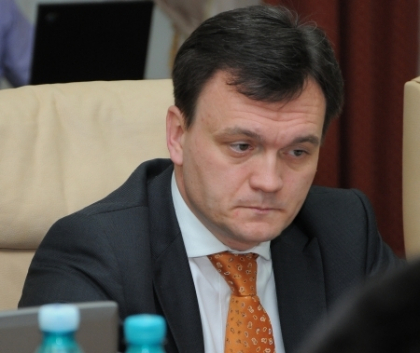 Recean, amendat pentru accidentul de pe traseul Rezina - Orhei. Cat a platit ministrul de interne Recean, amendat pentru accidentul de pe traseul Rezina - Orhei. Cat a platit ministrul de interne
