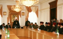 S-a imbunat Sinodul? Politicienii sunt atentionati si nu excomunicati S-a imbunat Sinodul? Politicienii sunt atentionati si nu excomunicati