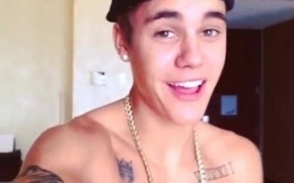 Justin Bieber DROGAT pe Instagram? "Cum poate sa faca asa ceva?" - VIDEO
Justin Bieber DROGAT pe Instagram? "Cum poate sa faca asa ceva?" - VIDEO